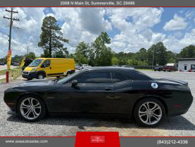 2022 Dodge Challenger - Image 2