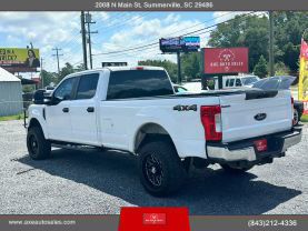 2019 Ford F250 Super Duty Crew Cab - Image 3
