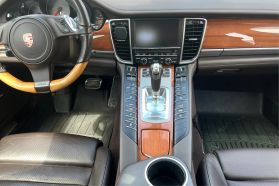 2010 PORSCHE PANAMERA SEDAN V8, TWIN TURBO, 4.8 LITER TURBO SEDAN 4D