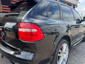 2009 PORSCHE CAYENNE SUV V8, 4.8 LITER GTS SPORT UTILITY 4D
