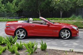 2009 MERCEDES-BENZ SL-CLASS CONVERTIBLE V8, 5.5 LITER SL 550 ROADSTER 2D
