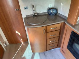 Used 2009 DAMON AVANTI SERIES CLASS A - 3106 WORKHORSE - LA Auto Star located in Virginia Beach, VA