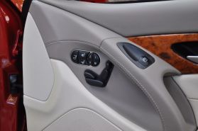 2009 MERCEDES-BENZ SL-CLASS CONVERTIBLE V8, 5.5 LITER SL 550 ROADSTER 2D