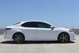 2019 TOYOTA CAMRY SEDAN 4-CYL, 2.5 LITER SE SEDAN 4D