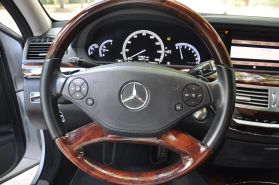 2012 MERCEDES-BENZ S-CLASS SEDAN V8, TWIN TURBO, 4.6 LITER S 550 SEDAN 4D