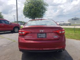 2015 Hyundai Sonata Se Sedan 4d - Image 5