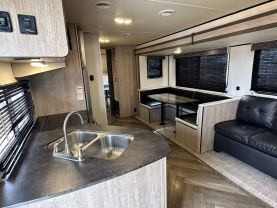 2022 HEARTLAND PROWLER - - 300BH