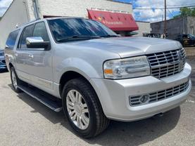 2011 LINCOLN NAVIGATOR L SUV SILVER AUTOMATIC - Auto Spot