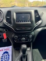 2019 JEEP CHEROKEE SUV 4-CYL, ZERO EVAP, 2.4 LITER LATITUDE SPORT UTILITY 4D