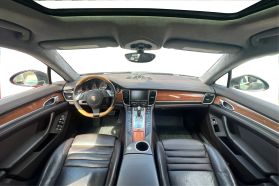 2010 PORSCHE PANAMERA SEDAN V8, TWIN TURBO, 4.8 LITER TURBO SEDAN 4D