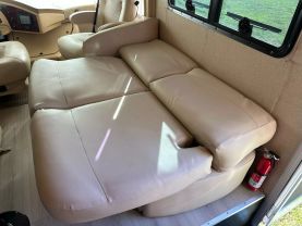Used 2009 DAMON AVANTI SERIES CLASS A - 3106 WORKHORSE - LA Auto Star located in Virginia Beach, VA