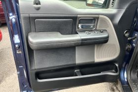 2006 FORD F150 REGULAR CAB PICKUP V8, 5.4 LITER XL PICKUP 2D 8 FT