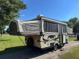 Used 2016 ROCKWOOD BY FOREST RIVER HIGH WALL SERIES POP UP TRAILER - HW276 - LA Auto Star located in Virginia Beach, VA