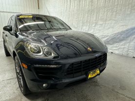 2017 PORSCHE MACAN SUV 4-CYL, TURBO, 2.0 LITER SPORT UTILITY 4D