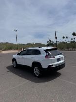 2019 JEEP CHEROKEE SUV 4-CYL, ZERO EVAP, 2.4 LITER LATITUDE SPORT UTILITY 4D