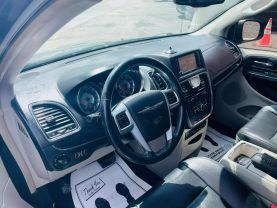2013 CHRYSLER TOWN & COUNTRY PASSENGER V6, 3.6 LITER TOURING-L MINIVAN 4D