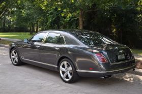 2017 BENTLEY MULSANNE SEDAN V8, TWIN TURBO, 6.8 LITER SPEED SEDAN 4D