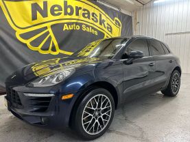 2017 PORSCHE MACAN SUV 4-CYL, TURBO, 2.0 LITER SPORT UTILITY 4D