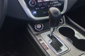 2017 Nissan Murano - Image 11