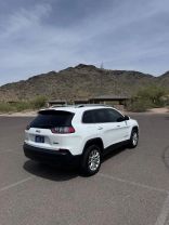 2019 JEEP CHEROKEE SUV 4-CYL, ZERO EVAP, 2.4 LITER LATITUDE SPORT UTILITY 4D