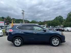 2015 NISSAN ROGUE SUV 4-CYL, 2.5 LITER SV SPORT UTILITY 4D