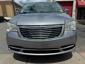 2014 CHRYSLER TOWN & COUNTRY PASSENGER SILVER AUTOMATIC - Auto Spot