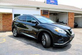 2017 Nissan Murano - Image 3