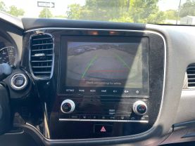 2020 Mitsubishi Outlander - Image 14