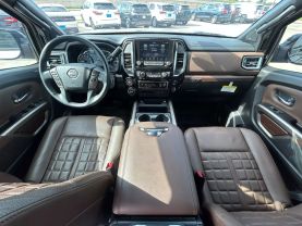 2023 NISSAN TITAN CREW CAB PICKUP V8, 5.6 LITER PLATINUM RESERVE PICKUP 4D 5 1/2 FT
