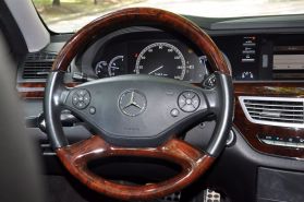 2012 MERCEDES-BENZ S-CLASS SEDAN V8, TWIN TURBO, 4.6 LITER S 550 SEDAN 4D