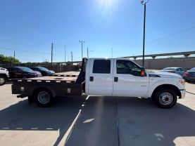 2011 FORD F350 SUPER DUTY CREW CAB & CHASSIS CAB CHASSIS V8, TURBO DIESEL, 6.7L 176" W.B. 4D