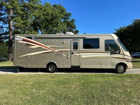Used 2009 DAMON AVANTI SERIES CLASS A - 3106 WORKHORSE - LA Auto Star located in Virginia Beach, VA