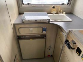 1997 MITSUBISHI DELICA VAN 4D56 JB500