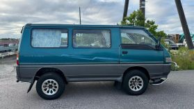 1996 MITSUBISHI DELICA STAR WAGON - 4D56 ACTIVE WORLD