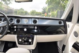 2009 ROLLS-ROYCE PHANTOM COUPE V12, 6.8 LITER COUPE 2D