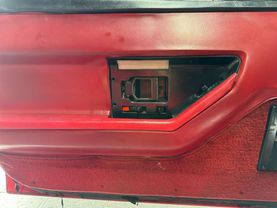 1986 CHEVROLET CORVETTE CONVERTIBLE - 2D CONVERTIBLE