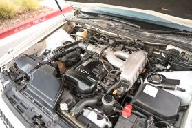1999 TOYOTA CROWN SEDAN 2JZ-GE ROYAL SALOON ANNIVERSARY PACKAGE