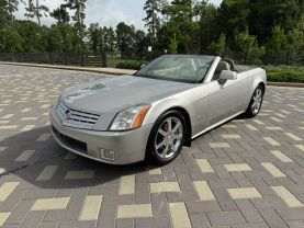 2004 CADILLAC XLR CONVERTIBLE V8, 4.6 LITER CONVERTIBLE 2D