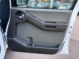 2013 NISSAN XTERRA