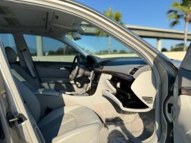 2004 MERCEDES-BENZ E-CLASS SEDAN V8, 5.0 LITER E 500 SEDAN 4D