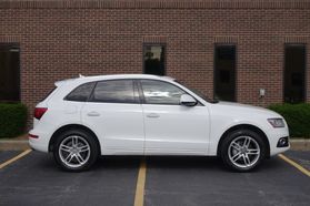 2017 AUDI Q5 SUV 4-CYL, TURBO, 2.0 LITER 2.0T PREMIUM SPORT UTILITY 4D
