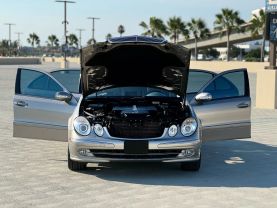 2004 MERCEDES-BENZ E-CLASS SEDAN V8, 5.0 LITER E 500 SEDAN 4D