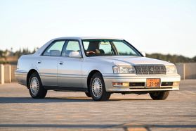 1999 TOYOTA CROWN SEDAN 2JZ-GE ROYAL SALOON ANNIVERSARY PACKAGE