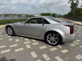 2004 CADILLAC XLR CONVERTIBLE V8, 4.6 LITER CONVERTIBLE 2D