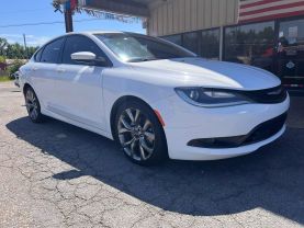 2016 CHRYSLER 200 SEDAN V6, FLEX FUEL, 3.6 LITER 200S SEDAN 4D
