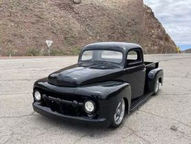 1952 FORD F-1 - V8 -
