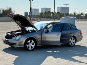 2004 MERCEDES-BENZ E-CLASS SEDAN V8, 5.0 LITER E 500 SEDAN 4D