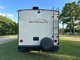 Used 2021 ROCKWOOD BY FOREST RIVER MINI LITE TRAVEL TRAILER - 2205S - LA Auto Star located in Virginia Beach, VA