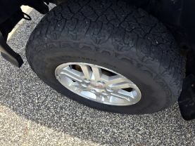 2012 GMC CANYON CREW CAB PICKUP 5-CYL, 3.7 LITER SLE PICKUP 4D 5 FT