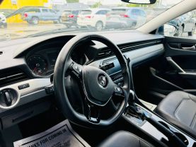 2022 VOLKSWAGEN PASSAT